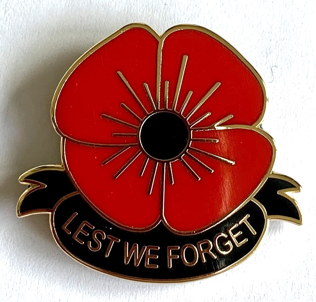 Remembrance Poppy enamel Pin / Badge Union Jack Lest we Forget soldier Army 