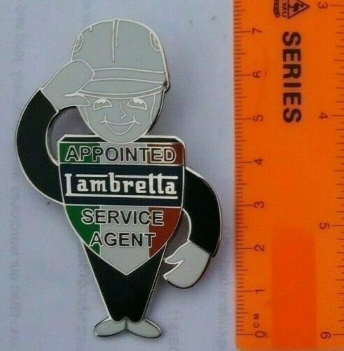 Lambretta Appointed Service Agent Man XL Pin Badge