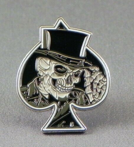 Skull Ace Pin Badge