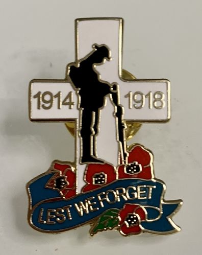 WW1 1914-1918 Lest We Forget Pin Badge