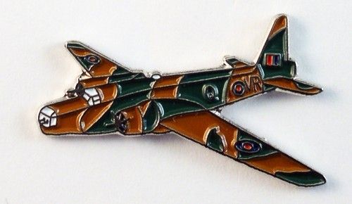 WW2 Wellington Bomber Aircraft Pin Badge