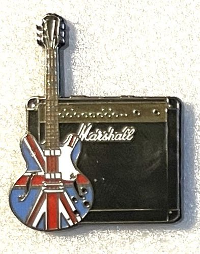 Oasis Noel Gallagher Union Jack Guitar & Amp Pin Badge