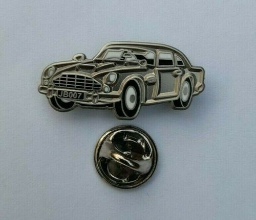 James Bond 007 Aston Martin DB5 Pin Badge