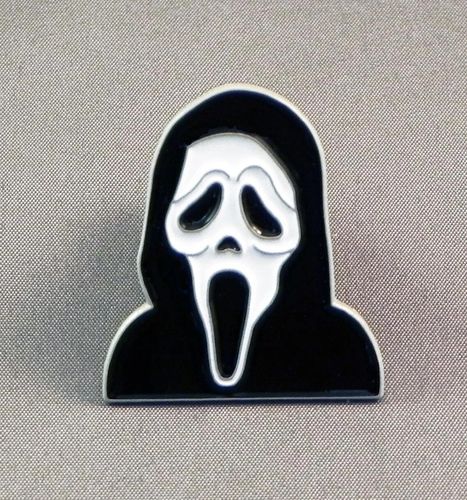 Scream Horror Movie Ghostface Pin Badge
