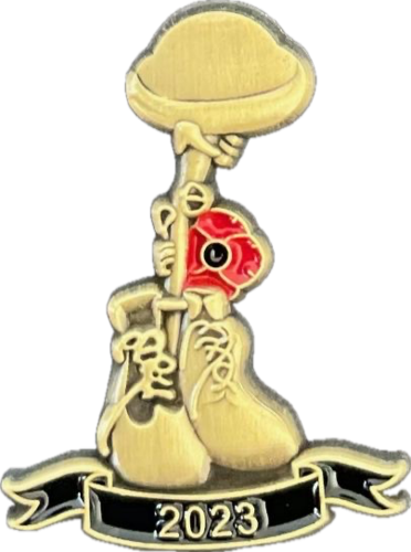 3D Soldier & Rifle Poppy Remembrance Pin Badge
